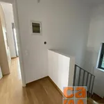 Rent 3 bedroom apartment of 210 m² in Κυθηρίων