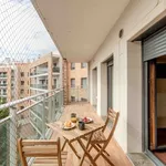 Rent 2 bedroom apartment of 128 m² in Amadora