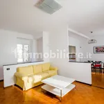 Rent 2 bedroom apartment of 80 m² in Genoa