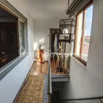 Rent 1 bedroom apartment of 90 m² in Venice