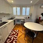 Rent 5 bedroom apartment of 100 m² in Florence