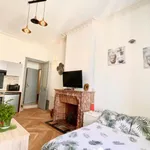 Appartement de 28 m² avec 1 chambre(s) en location à Saint Etienne