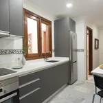 Rent 1 bedroom apartment of 60 m² in La Laguna