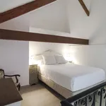 Rent 5 bedroom apartment of 120 m² in Málaga