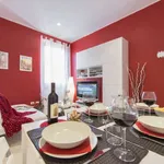 Rent 1 bedroom apartment of 65 m² in Florence