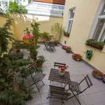 Rent 2 bedroom apartment of 72 m² in Prague