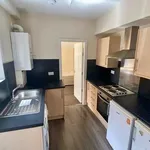 Rent 3 bedroom flat in North East England