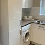 Rent 3 bedroom house in West Midlands