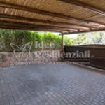 Rent 3 bedroom house of 190 m² in Palau