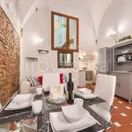 Rent 4 bedroom apartment of 80 m² in Firenze