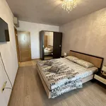 Rent 2 bedroom apartment of 90 m² in Ален мак