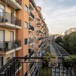 Rent 3 bedroom apartment in Milan