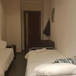 Rent 3 bedroom apartment in Barcelona