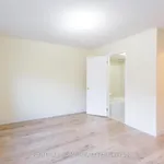 Appartement de 1044 m² avec 3 chambre(s) en location à Toronto (Downsview-Roding-CFB)