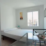 Rent 1 bedroom apartment of 25 m² in Madrid