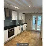 Rent 4 bedroom house in London