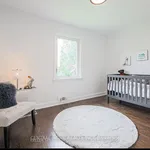 Maison de 2142 m² avec 3 chambre(s) en location à Toronto (Markland Wood)