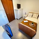 Rent a room of 170 m² in Valencia