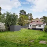 Rent 3 bedroom house of 1103 m² in Ironbark