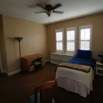 Rent 5 bedroom house in Benicia