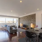 Rent 3 bedroom apartment of 110 m² in Porto