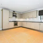 Rent 2 bedroom apartment in Elmbridge