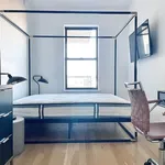 Rent 4 bedroom apartment in Bushwick