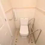 Rent 4 bedroom house in  Reading