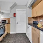 Rent 5 bedroom house in Leeds