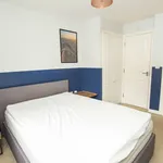 Rent 2 bedroom apartment in Bristol