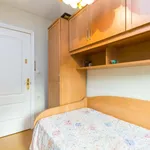 Rent a room of 64 m² in madrid