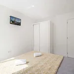 Rent 3 bedroom apartment in porto