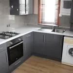 Rent 2 bedroom flat in Paisley