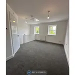 Rent 2 bedroom house in Leeds