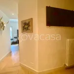 Rent 4 bedroom apartment of 90 m² in Modena