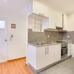 Rent 2 bedroom apartment of 49 m² in Lisbon