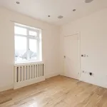 Rent 4 bedroom house in London