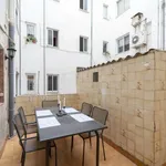 Rent a room of 135 m² in valencia