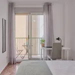 Rent 7 bedroom apartment in Valencia