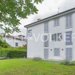 Rent 3 bedroom house of 92 m² in Cernusco sul Naviglio