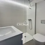 Rent 2 bedroom apartment of 65 m² in València