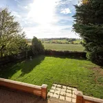 Rent 4 bedroom house in Northamptonshire