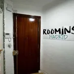 Rent a room of 95 m² in madrid