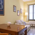 Rent 1 bedroom apartment of 700 m² in Milan