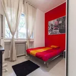 Rent a room in milan