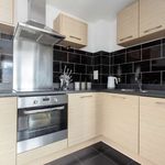 Rent 2 bedroom flat of 65 m² in london