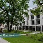 Rent 3 bedroom apartment in Elmbridge