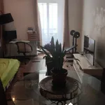 Rent 2 bedroom apartment of 55 m² in Marseille