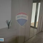 Affitto 3 camera appartamento di 130 m² in Bari