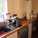 Rent 5 bedroom house in East Midlands